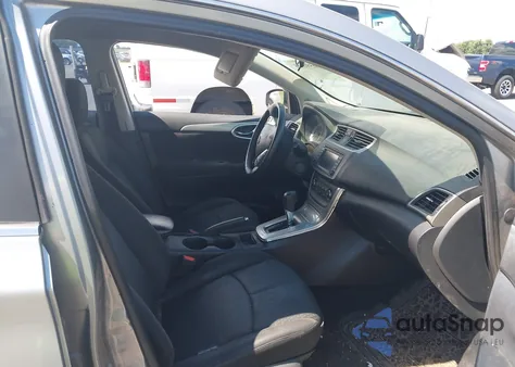 2014 Nissan Sentra Sr z USA, uszkodzony, nr VIN 3N1AB7AP4EL610158